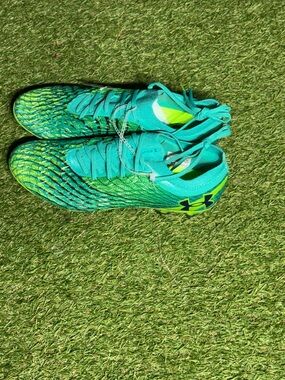 Under Armour UA Magnetico Elite 5 FG Cleats Green Men’s US 9.5 Medium
